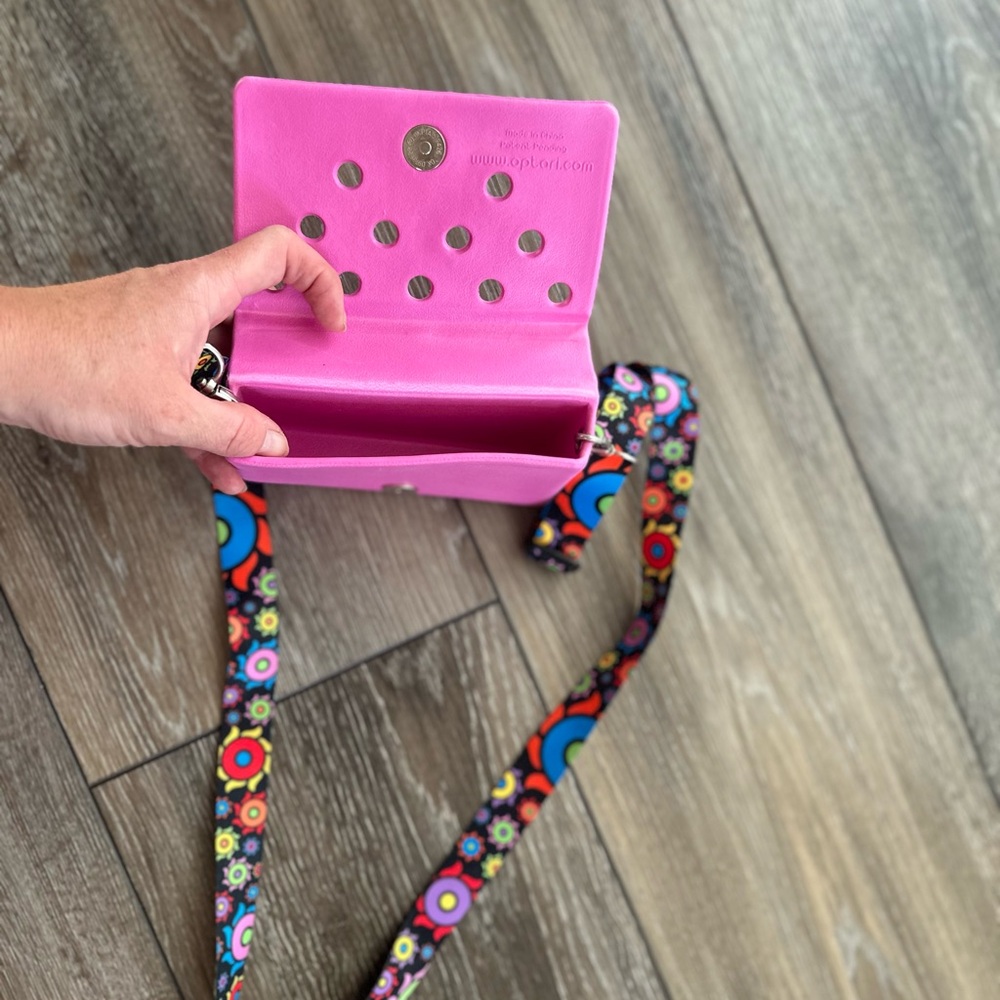 Optari Crossbody Long Strap Pink
Small Crossbody Bag Purse⭐️HostPick - Picture 5 of 10